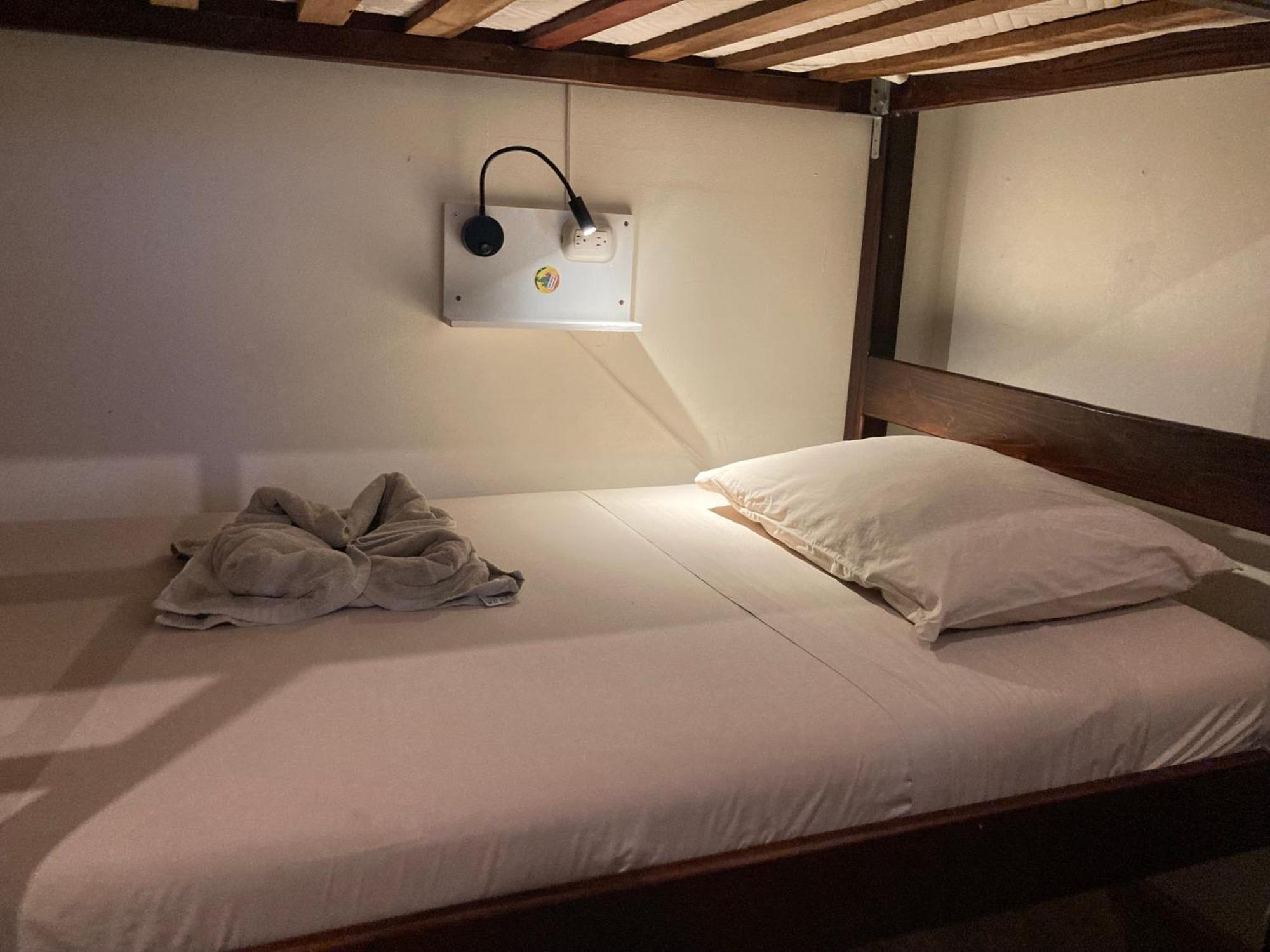 Tamahostel & Glamping Tamarindo Exteriör bild